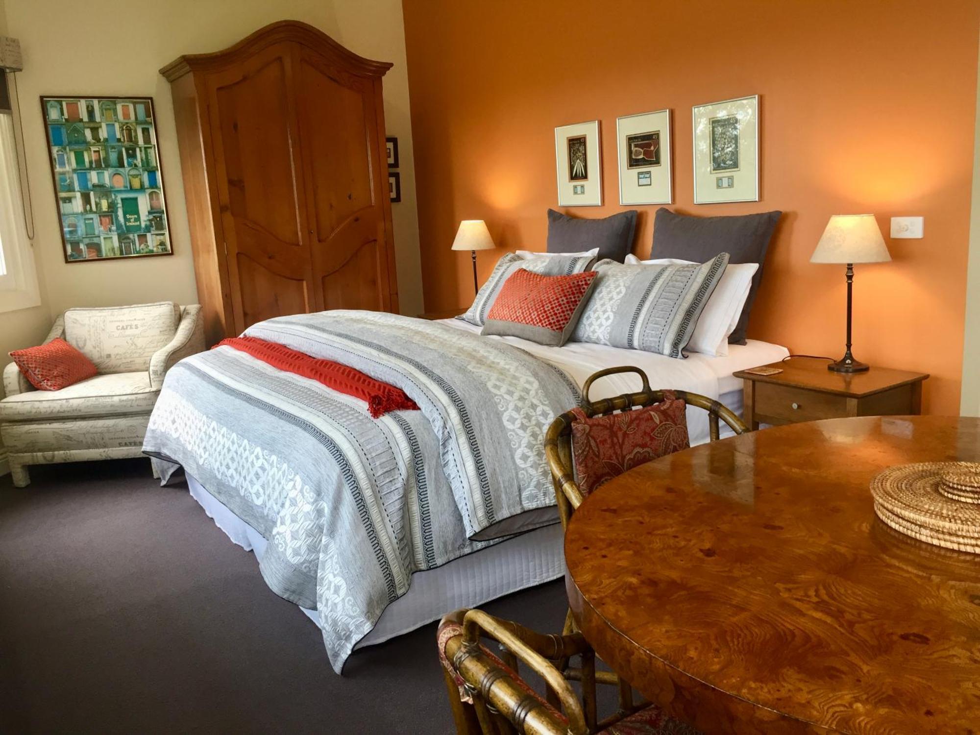 Llarrinda Bed & Breakfast Foster Zewnętrze zdjęcie